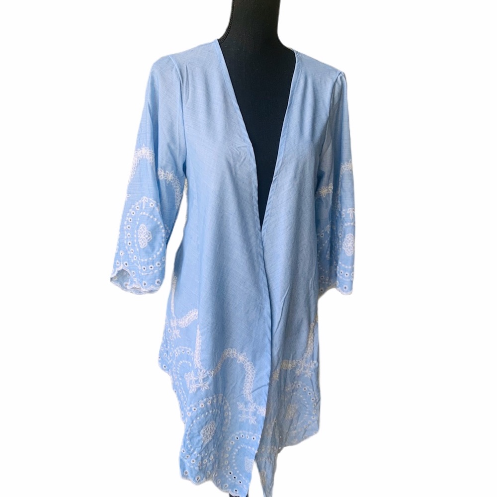 Time and Tru Kimono with Scallop Hem Women’s Top - Picture 12 of 12